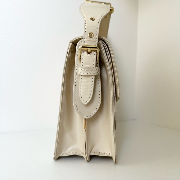 Marc by Marc Jacobs Leather Flap Structured Shoulder Bag in Cream - Picture 13 of 14